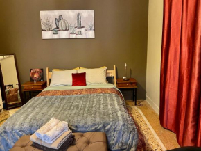 Studio close to Train Station
